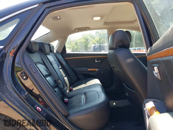 2007 Hyundai Azera SE with VIN KMHFC46F47A172875, listed as a IAAI auction lot 42632253 with 218,536 mi miles and . Bid and sale history available at DreamBid. Image 8.