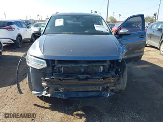 2022 Volkswagen Tiguan SE with VIN 3VV3B7AX0NM108653, listed as a IAAI auction lot 41624390 with 37,078 mi miles. Bid and sale history available at carsss.com. Image 6.