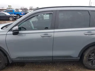2024 Honda CR-V Sport-L with VIN 7FARS5H89RE001224, listed as a IAAI auction lot 41558506 with 7,607 mi miles and . Bid and sale history available at DreamBid. Image 14.