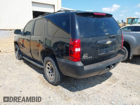 2011 Chevrolet Tahoe LS with VIN 1GNSCAE07BR278849, listed as a IAAI auction lot 42647528 with 194,920 mi miles and . Bid and sale history available at DreamBid. Image 3.