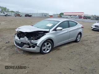 2015 Hyundai Elantra SE с VIN 5NPDH4AEXFH554928, выставлен на аукционе IAAI как лот 42092809 с пробегом 181 422 миль миль и . История ставок и продаж доступна на DreamBid. Изображение 2.