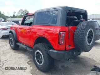 2022 Ford Bronco with VIN 1FMDE5CP1NLB84231, listed as a IAAI auction lot 42267040 with 28,260 mi miles and . Bid and sale history available at DreamBid. Image 3.