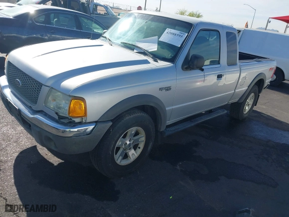2003 Ford Ranger XL Fleet with VIN 1FTZR45EX3PA37013, listed as a IAAI auction lot 42088595 with 194,028 mi miles. Bid and sale history available at carsss.com. Image 12.