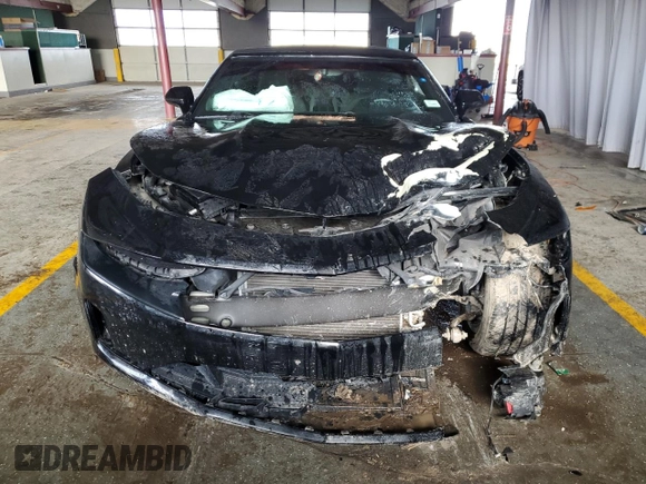 2019 Chevrolet Camaro 1LT with VIN 1G1FB3DSXK0105352, listed as a Copart auction lot 45950815 with 61,200 mi miles and Clean Title. Bid and sale history available at carsss.com. Image 5.