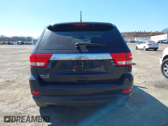 2011 Jeep Grand Cherokee Laredo with VIN 1J4RR4GG3BC670712, listed as a IAAI auction lot 41738127 with 93,714 mi miles and . Bid and sale history available at DreamBid. Image 16.
