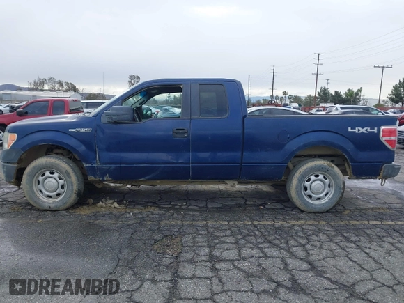 2012 Ford F-150 XL with VIN 1FTFX1EF4CFA96967, listed as a IAAI auction lot 41423830 with 215,958 mi miles. Bid and sale history available at carsss.com. Image 14.