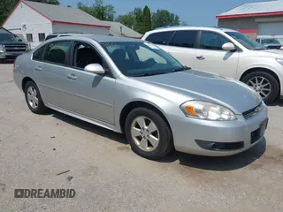 2011 Chevrolet Impala LT Fleet z VIN 2G1WG5EK8B1315819, wystawiony jako IAAI lot #42503325 z przebiegiem 128 900 mil mil oraz . Historia ofert i sprzedaży dostępna na DreamBid. Obrazek 1.