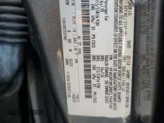 2014 Ford Focus SE z VIN 1FADP3K28EL104745, wystawiony jako Copart lot #54496215 z przebiegiem 154 565 mil mil oraz Szkoda całkowita • Salvage title. Historia ofert i sprzedaży dostępna na DreamBid. Obrazek 12.