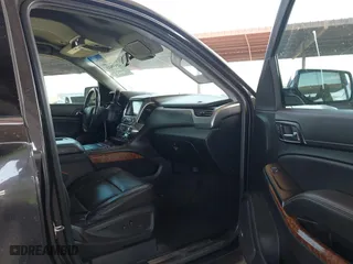 2018 Chevrolet Tahoe Premier with VIN 1GNSCCKC6JR112086, listed as a IAAI auction lot 41939413 with 93,946 mi miles. Bid and sale history available at carsss.com. Image 5.