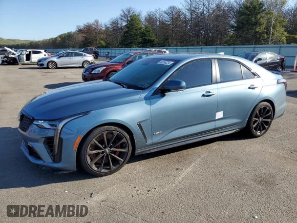 2023 Cadillac CT4-V Blackwing z VIN 1G6DL5RP8P0460283, wystawiony jako Copart lot #69396234 z przebiegiem 15 698 mil mil oraz Szkody całkowita. Historia ofert i sprzedaży dostępna na DreamBid. Obrazek 1.