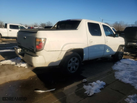 2008 Honda Ridgeline RTX with VIN 2HJYK163X8H503588, listed as a Copart auction lot 88029485 with 204,914 mi miles and Salvage Title. Bid and sale history available at carsss.com. Image 3.