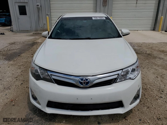 2013 Toyota Camry Hybrid LE with VIN 4T1BD1FK8DU087877, listed as a Copart auction lot 53674665 with 178,405 mi miles and Clean Title. Bid and sale history available at carsss.com. Image 5.