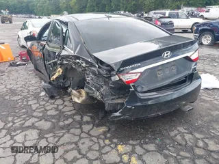 2013 Hyundai Sonata SE z VIN 5NPEC4AB6DH671007, wystawiony jako IAAI lot #42372573 z przebiegiem 149 030 mil mil oraz . Historia ofert i sprzedaży dostępna na DreamBid. Obrazek 3.