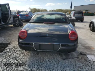 2004 Ford Thunderbird Deluxe with VIN 1FAHP60A74Y112611, listed as a Copart auction lot 46393905 with 41,120 mi miles and Salvage Title. Bid and sale history available at DreamBid. Image 6.