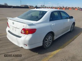 2009 Toyota Corolla with VIN 1NXBU40E09Z034408, listed as a IAAI auction lot 41797090 with 174,805 mi miles. Bid and sale history available at carsss.com. Image 4.