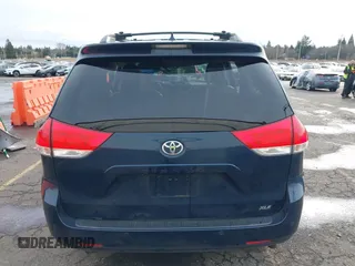 2011 Toyota Sienna XLE AAS with VIN 5TDYK3DCXBS113103, listed as a IAAI auction lot 41505972 with 170,919 mi miles and . Bid and sale history available at DreamBid. Image 16.