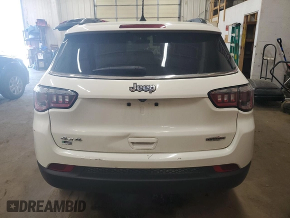 2019 Jeep Compass Latitude с VIN 3C4NJDBB0KT713320, выставлен на аукционе Copart как лот 55844865 с пробегом 80 717 миль миль и Списание • Salvage title. История ставок и продаж доступна на DreamBid. Изображение 6.
