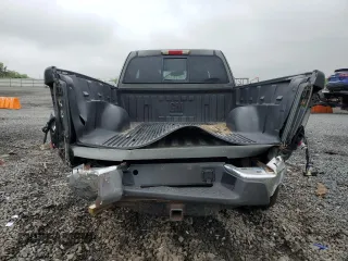 2010 GMC Canyon z VIN 1GTESDD91A8123096, wystawiony jako Copart lot #55598115 z przebiegiem 171 639 mil mil oraz Szkoda całkowita • Salvage title. Historia ofert i sprzedaży dostępna na DreamBid. Obrazek 6.