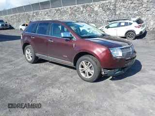 2009 Lincoln MKX z VIN 2LMDU68C99BJ08958, wystawiony jako IAAI lot #42088155 z przebiegiem 116 996 mil mil oraz . Historia ofert i sprzedaży dostępna na DreamBid. Obrazek 1.