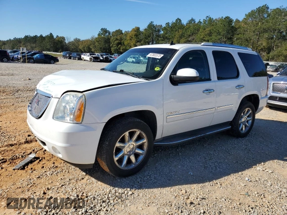 2013 GMC Yukon Denali with VIN 1GKS1EEF0DR323275, listed as a Copart auction lot 47803375 with 120,650 mi miles and Salvage Title. Bid and sale history available at carsss.com. Image 1.