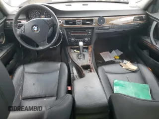 2007 BMW 3 Series 328i with VIN WBAVA33537KX82687, listed as a Copart auction lot 61492395 with 167,903 mi miles and Salvage title. Bid and sale history available at DreamBid. Image 8.