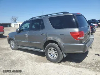 2005 Toyota Sequoia SR5 with VIN 5TDZT34A55S256027, listed as a Copart auction lot 47748135 with 216,652 mi miles and Salvage Title. Bid and sale history available at carsss.com. Image 2.