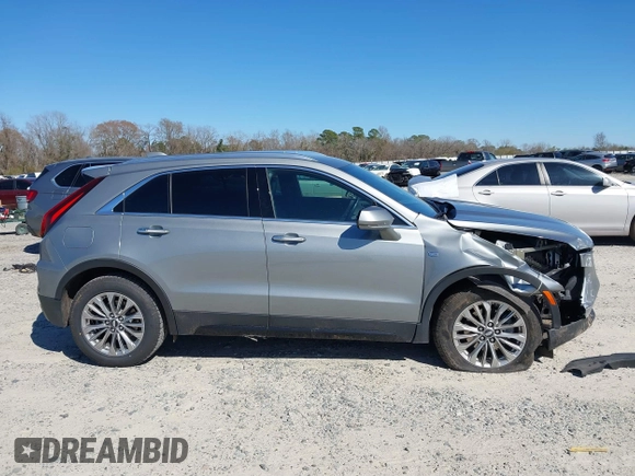 2024 Cadillac XT4 FWD Premium Luxury with VIN 1GYFZCR44RF130066, listed as a IAAI auction lot 41735148 with 32,157 mi miles and . Bid and sale history available at carsss.com. Image 13.