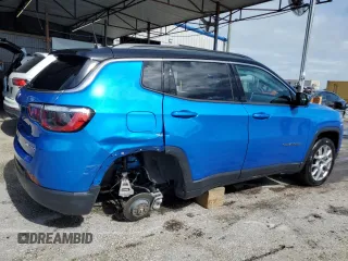 2025 Jeep Compass Limited with VIN 3C4NJDCN0ST512395, listed as a Copart auction lot 63557225 with 19,984 mi miles and Clean title. Bid and sale history available at DreamBid. Image 3.