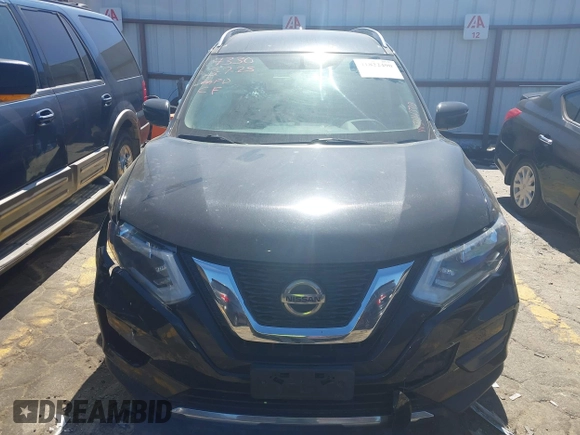 2018 Nissan Rogue SV with VIN JN8AT2MV5JW304330, listed as a IAAI auction lot 41822490 with 128,646 mi miles. Bid and sale history available at carsss.com. Image 12.