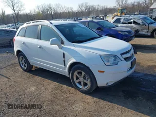 2014 Chevrolet Captiva Sport LT z VIN 3GNAL3EK8ES557432, wystawiony jako IAAI lot #42018256 z przebiegiem 92 569 mil mil oraz . Historia ofert i sprzedaży dostępna na DreamBid. Obrazek 1.