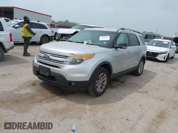 2012 Ford Explorer XLT z VIN 1FMHK7D84CGA53376, wystawiony jako IAAI lot #42050839 z przebiegiem 204 314 mil mil oraz . Historia ofert i sprzedaży dostępna na DreamBid. Obrazek 17.