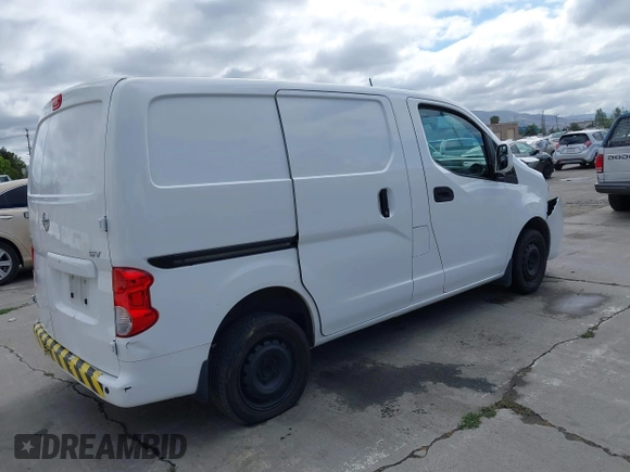 2021 Nissan NV200 SV z VIN 3N6CM0KN3MK706501, wystawiony jako IAAI lot #42262247 z przebiegiem 96 026 mil mil oraz . Historia ofert i sprzedaży dostępna na DreamBid. Obrazek 4.