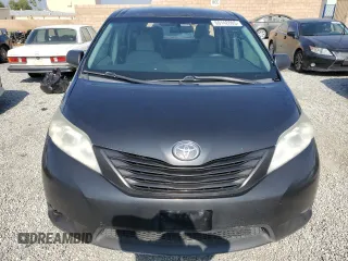 2017 Toyota Sienna L with VIN 5TDZZ3DC3HS874905, listed as a Copart auction lot 60142805 with 144,996 mi miles and Salvage title. Bid and sale history available at DreamBid. Image 5.