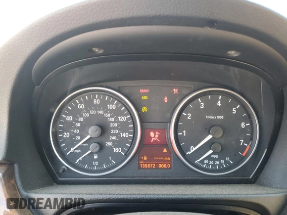 2007 BMW 3 Series 328i with VIN WBAVA33557KX74414, listed as a Copart auction lot 59158635 with 135,672 mi miles and Clean title. Bid and sale history available at DreamBid. Image 9.
