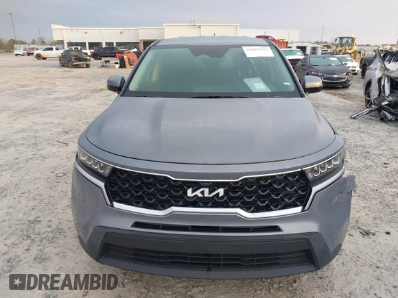 2022 Kia Sorento LX with VIN 5XYRG4LC8NG122154, listed as a IAAI auction lot 41867453 with 15,619 mi miles. Bid and sale history available at carsss.com. Image 11.