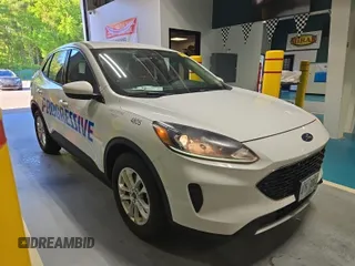 2020 Ford Escape SE z VIN 1FMCU9G66LUB14805, wystawiony jako IAAI lot #42388285 z przebiegiem 50 819 mil mil oraz . Historia ofert i sprzedaży dostępna na DreamBid. Obrazek 5.