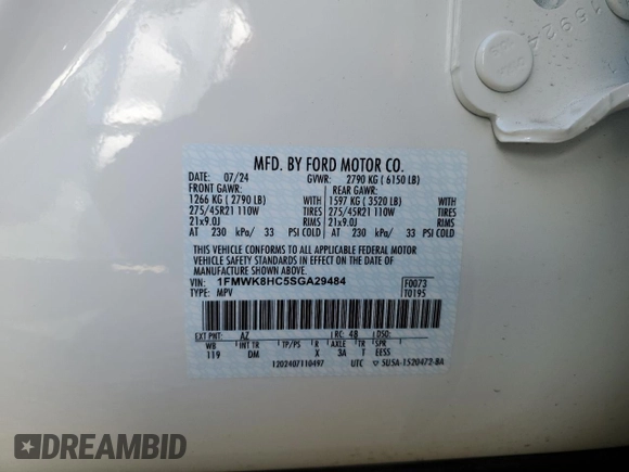 2025 Ford Explorer Platinum with VIN 1FMWK8HC5SGA29484, listed as a Copart auction lot 54720435 with 4,405 mi miles and Salvage title. Bid and sale history available at DreamBid. Image 13.