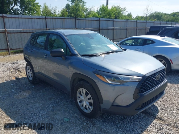 2022 Toyota Corolla Cross L with VIN 7MUAAABGXNV035110, listed as a IAAI auction lot 42562359 with 17,106 mi miles and . Bid and sale history available at DreamBid. Image 1.