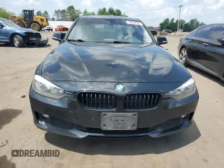 2015 BMW 3 Series 320i xDrive с VIN WBA3C3C55FK202226, выставлен на аукционе Copart как лот 60952825 с пробегом 112 142 миль миль и Списание • Salvage title. История ставок и продаж доступна на DreamBid. Изображение 5.