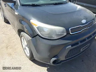 2014 Kia Soul with VIN KNDJN2A29E7073576, listed as a IAAI auction lot 41715382 with 99,156 mi miles. Bid and sale history available at carsss.com. Image 6.