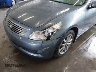 2008 Infiniti G35 Sedan x with VIN JNKBV61F18M269370, listed as a IAAI auction lot 41863104 with 246,197 mi miles. Bid and sale history available at carsss.com. Image 6.