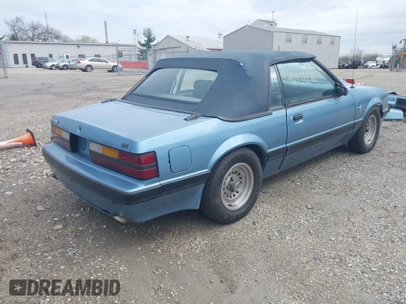 1985 Ford Mustang with VIN 1FABP27M5FF176417, listed as a IAAI auction lot 41937276 with 83,359 mi miles and . Bid and sale history available at DreamBid. Image 4.