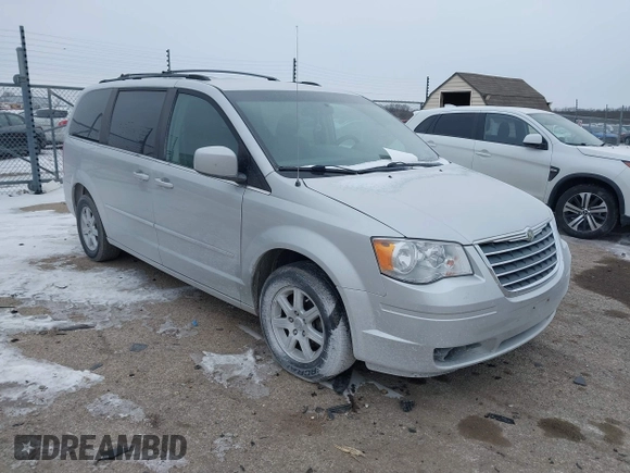 2010 Chrysler Town & Country Touring with VIN 2A4RR5D18AR250438, listed as a IAAI auction lot 41614646 with 271,504 mi miles. Bid and sale history available at carsss.com. Image 1.