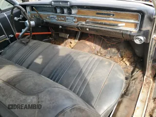 1965 Pontiac Bonneville z VIN 262375R103008, wystawiony jako Copart lot #77523054 z przebiegiem 16 482 mil mil oraz Tytuł czysty. Historia ofert i sprzedaży dostępna na DreamBid. Obrazek 8.