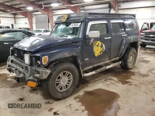 2007 Hummer H3 SUV with VIN 5GTDN13E778142883, listed as a Copart auction lot 84789934 with 102,402 mi miles and Clean Title. Bid and sale history available at DreamBid. Image 1.