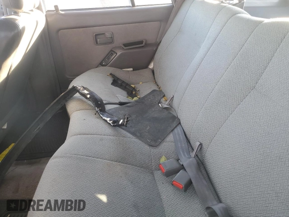 1994 Isuzu Rodeo LS with VIN 4S2CY58V7R4327413, listed as a Copart auction lot 79347724 with 175,944 mi miles and Salvage Title. Bid and sale history available at DreamBid. Image 10.