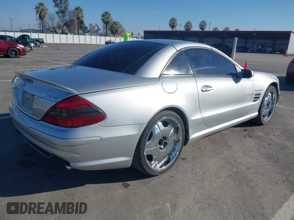 2004 Mercedes-Benz SL 55/63 AMG z VIN WDBSK74F14F076497, wystawiony jako IAAI lot #41285216 z przebiegiem 146 160 mil mil oraz . Historia ofert i sprzedaży dostępna na DreamBid. Obrazek 4.