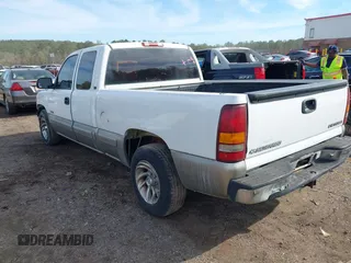 2000 Chevrolet Silverado 1500 with VIN 2GCEC19V3Y1329826, listed as a IAAI auction lot 41869149 with 240,513 mi miles. Bid and sale history available at carsss.com. Image 3.