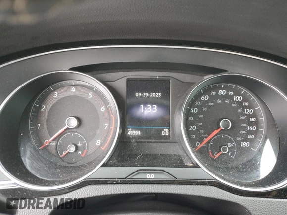 2019 Volkswagen Arteon SE R-Line with VIN WVWFR7AN8KE022403, listed as a Copart auction lot 71025353 with 49,391 mi miles and . Bid and sale history available at DreamBid. Image 9.