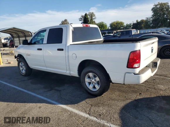 2018 Ram 1500 Express z VIN 1C6RR6KG6JS141596, wystawiony jako Copart lot #76945554 z przebiegiem 66 153 mil mil oraz Szkoda całkowita • Salvage title. Historia ofert i sprzedaży dostępna na DreamBid. Obrazek 2.